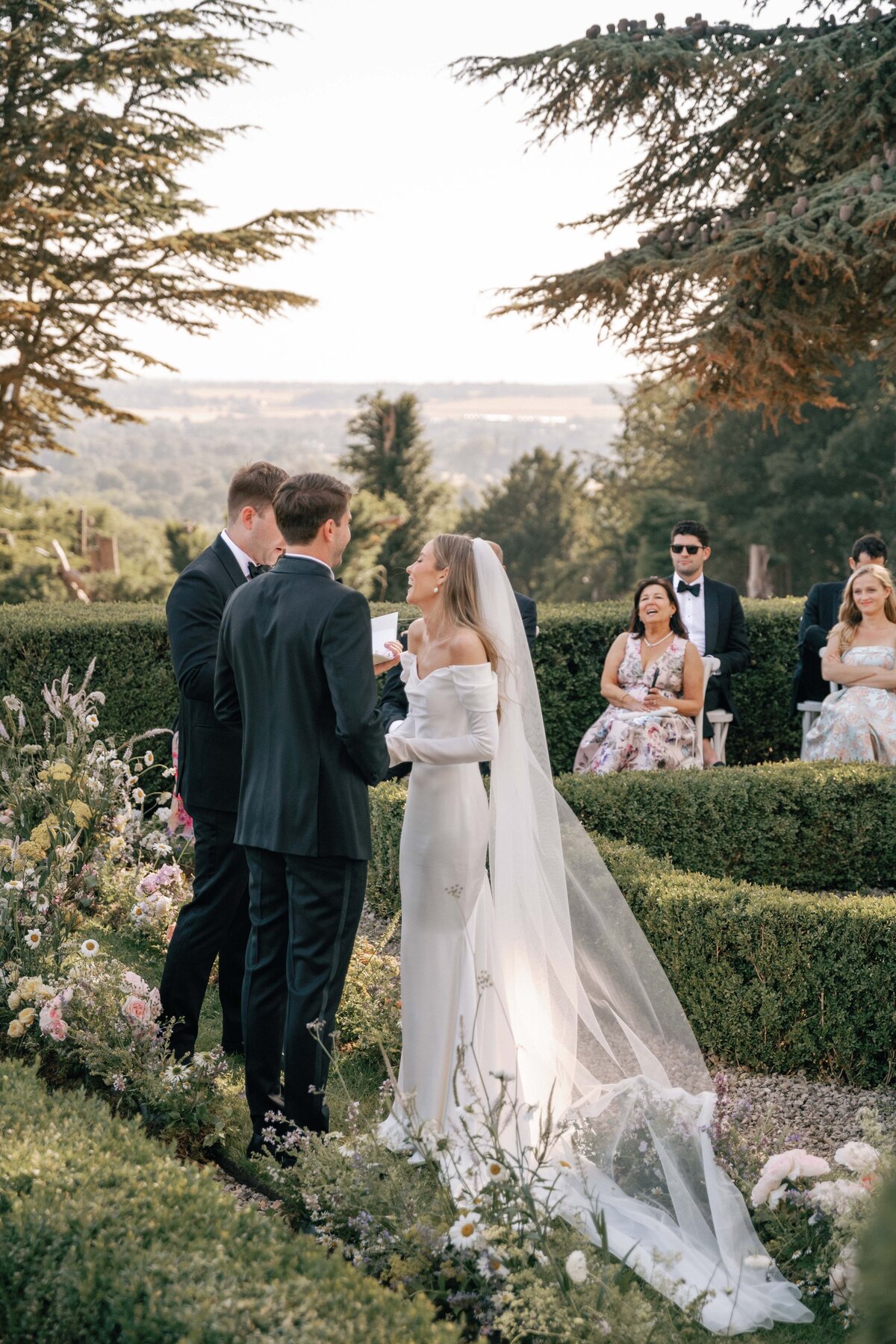 Wedding photographer paris