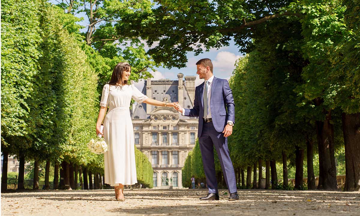 Une Séance Photo de Couple au Louvre