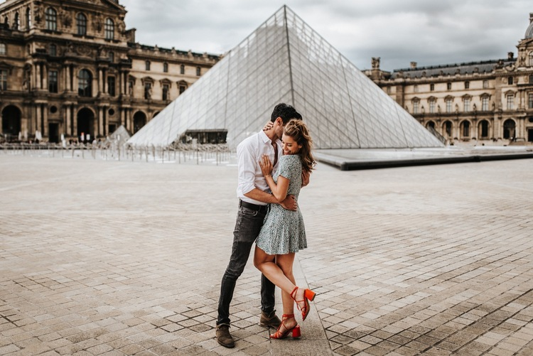 Les meilleurs lieux à Paris pour vos photos de mariage